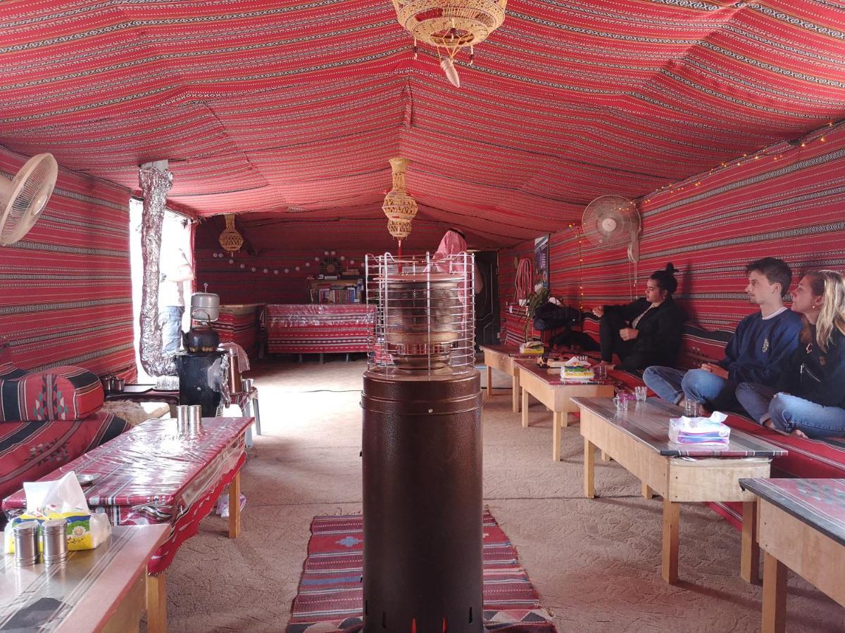Martian Desert Camp Wadi Rum Buitenkant foto