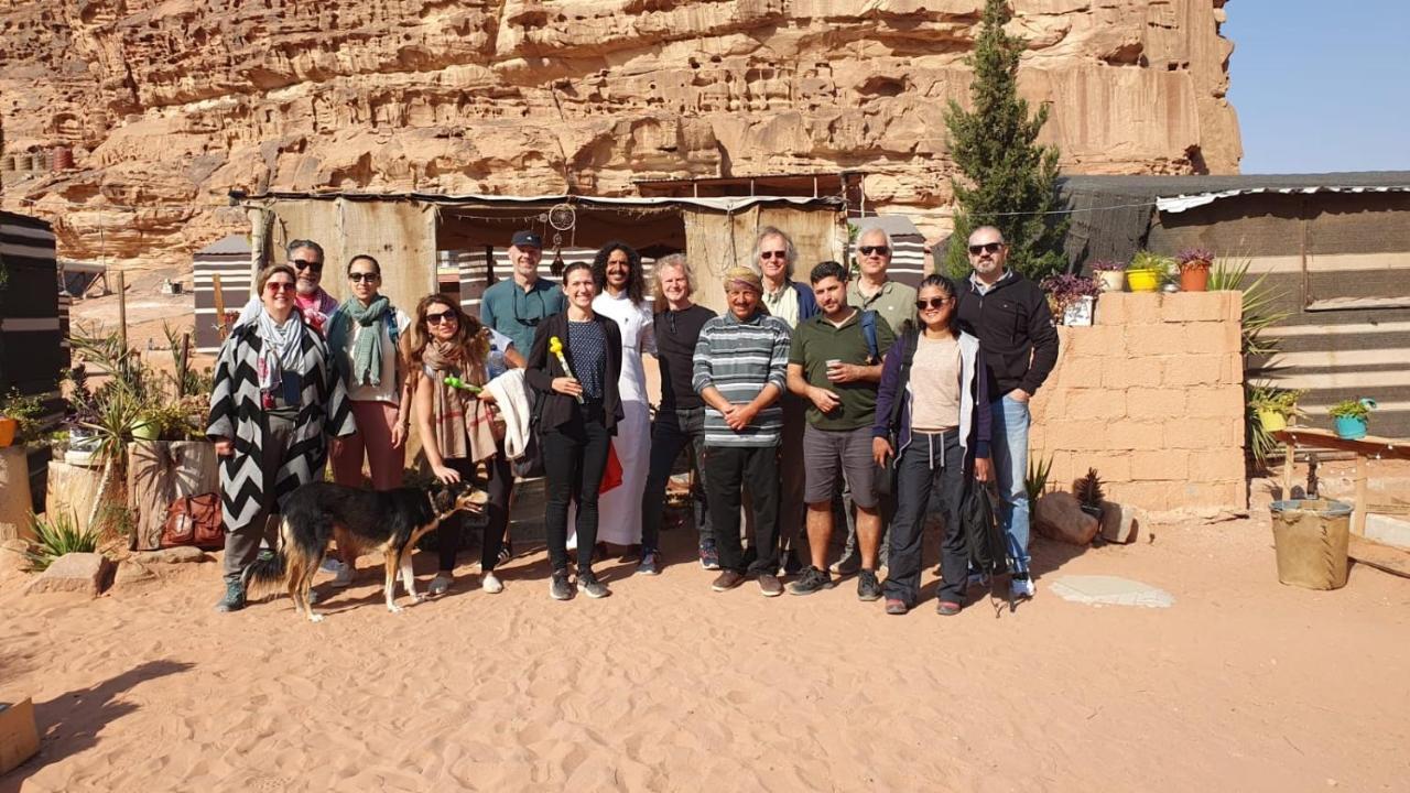 Martian Desert Camp Wadi Rum Buitenkant foto