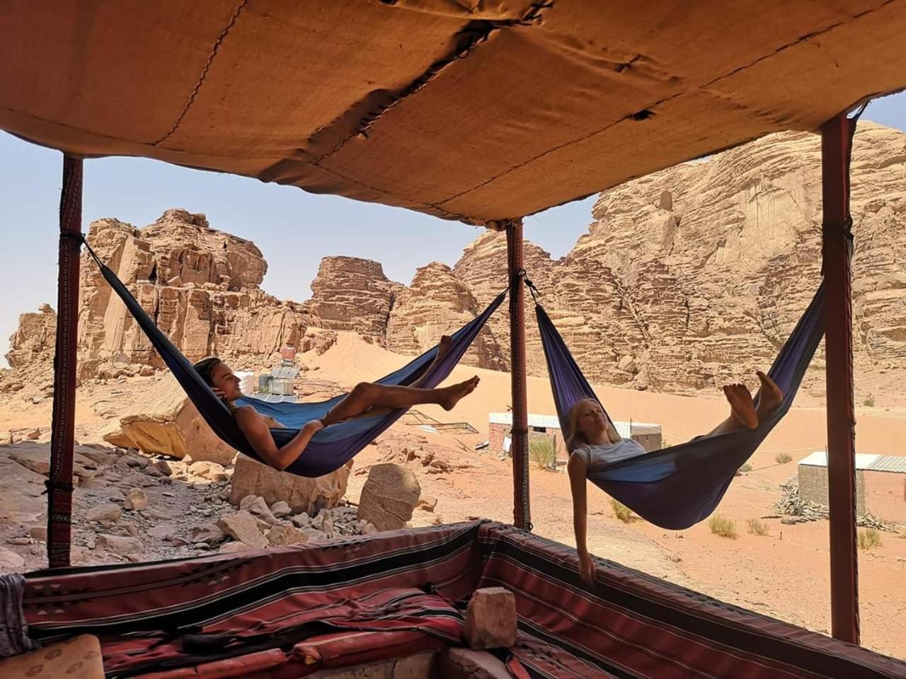 Martian Desert Camp Wadi Rum Buitenkant foto