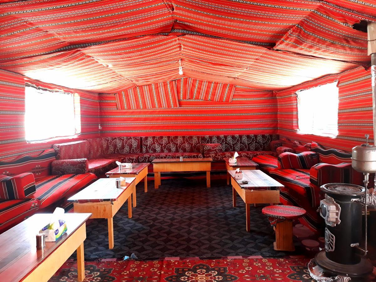 Martian Desert Camp Wadi Rum Buitenkant foto