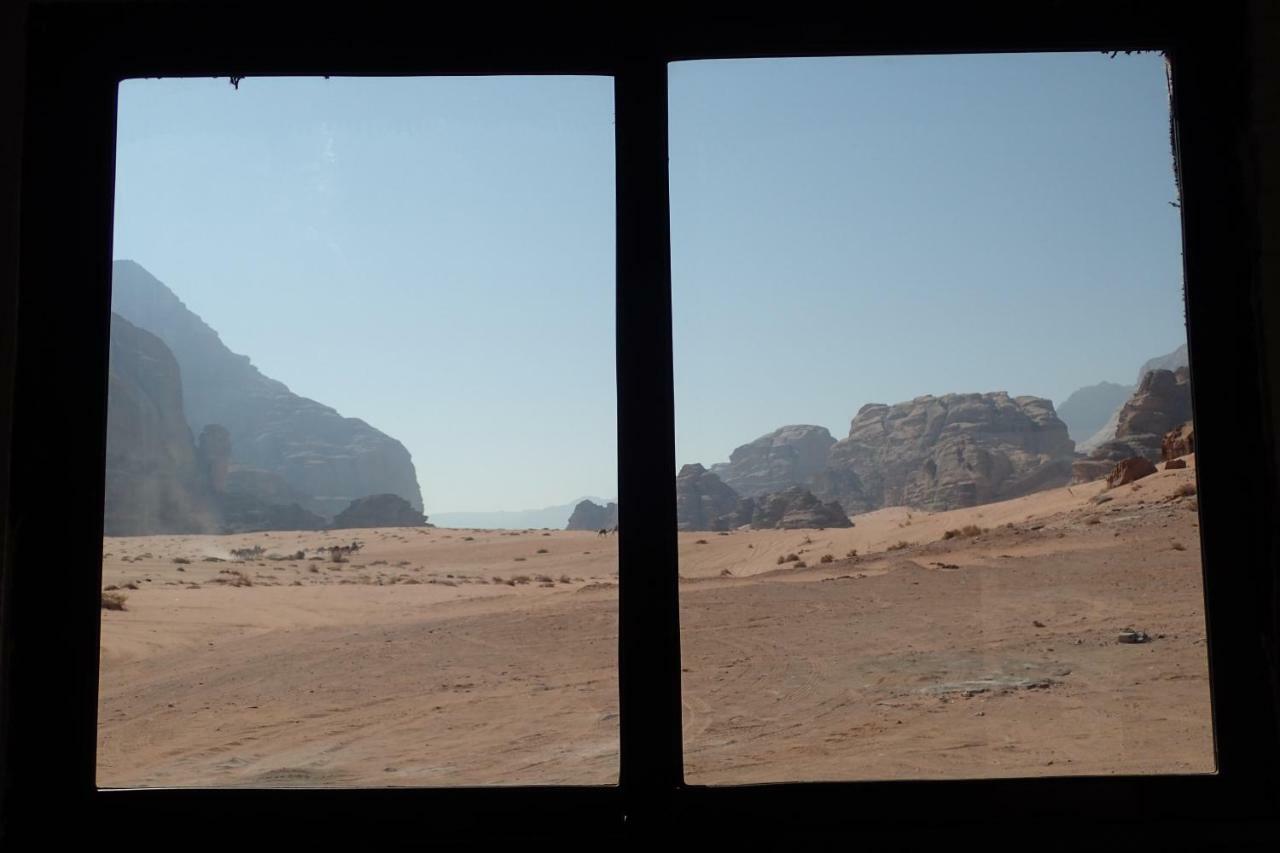 Martian Desert Camp Wadi Rum Buitenkant foto